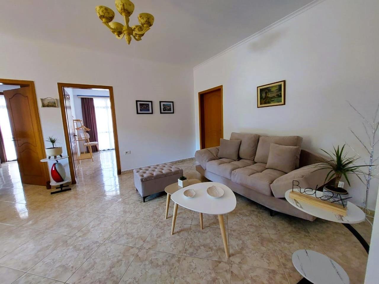 Wendy'S Apartment Berat Dış mekan fotoğraf