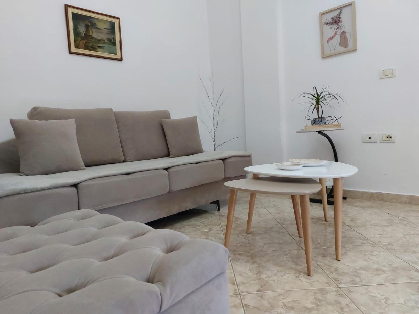 Wendy'S Apartment Berat Dış mekan fotoğraf